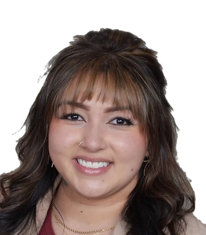 Alyssa Poppell, Owner